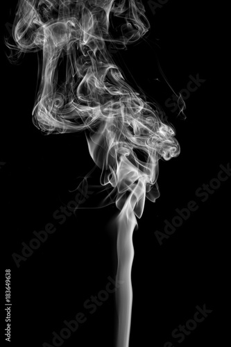 Fototapeta Naklejka Na Ścianę i Meble -  Movement of smoke,Abstract white smoke on black background