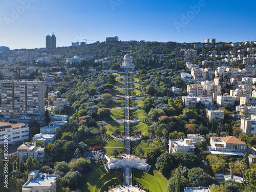 Canvas Print Bahai, Báb and Bahá'í gardens and temple on the slopes of the Carmel Mountain, S