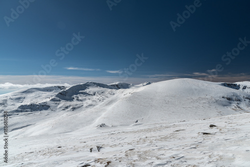 Winter mountain © Vallentine