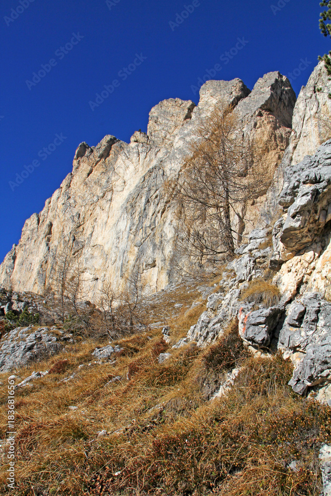 le pareti del Settsass (Val Badia)
