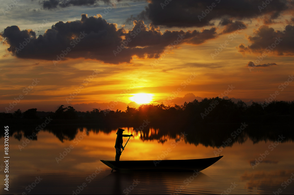 silhouette oar on lake Thailand