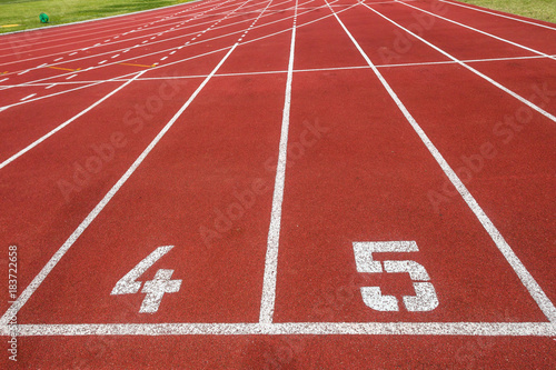Athletics Hundred Meters Start Line Athlete Closeup Perspective © ChrisVanLennepPhoto