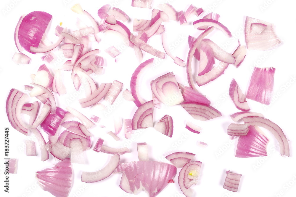 Obraz premium Sliced up red onion isolated on white background, top view