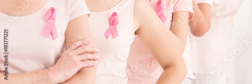 Wallpaper Mural Females supporting women with cancer Torontodigital.ca