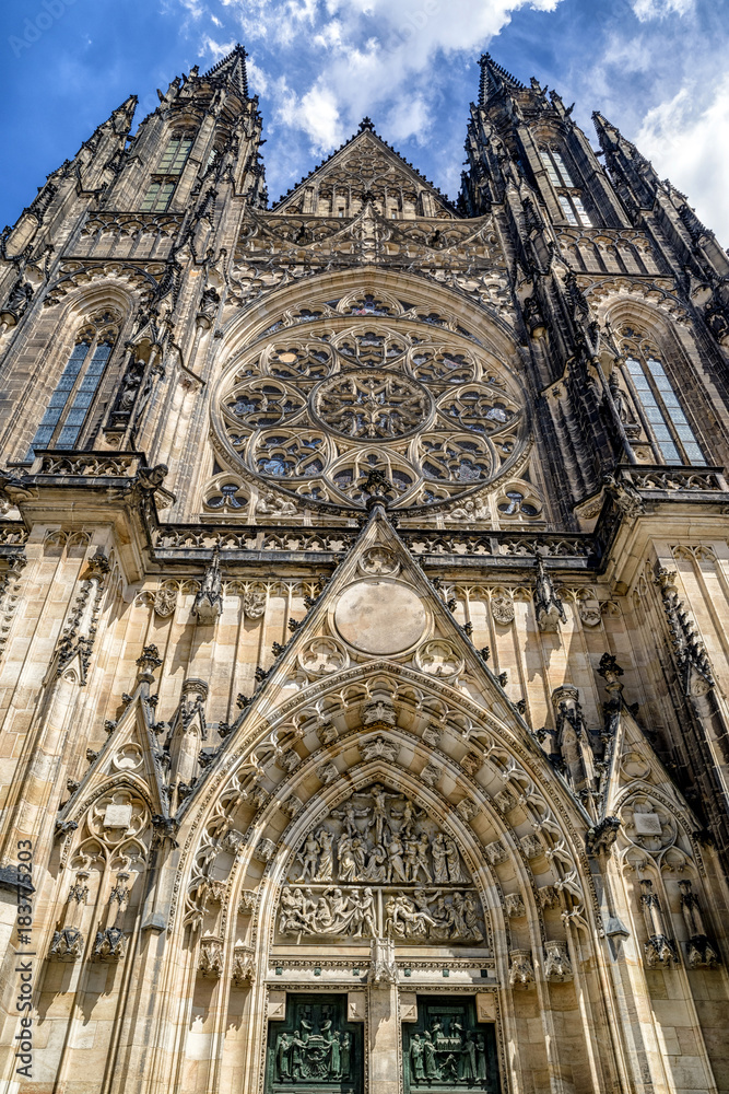 Fototapeta premium Saint Vitus cathedral in Prague, Cuech republic