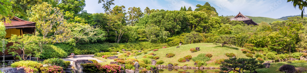 Fototapeta Nara, Japonia - Ogród Isuien. Ogród w stylu japońskim