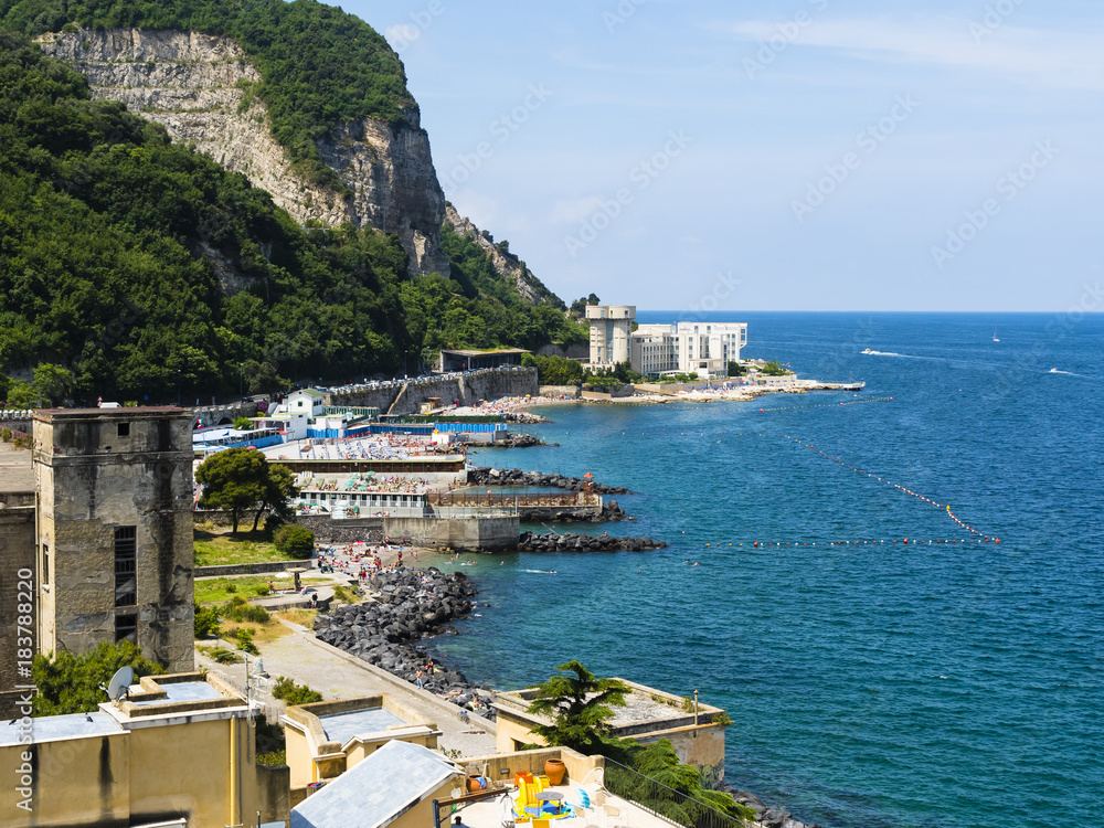 Italien, Kampanien, Neapel, Blick von Castellammare de Stabia über den Golf von Neapel und die Küste
