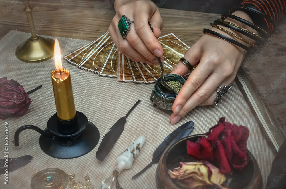 Fototapeta premium Magic potion. Tarot cards on fortune teller desk table. Future reading.