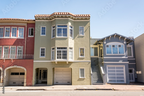 Townhouses in San Francisco © jkraft5