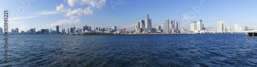東京風景 パノラマ 豊洲から望む東京タワーと街並み