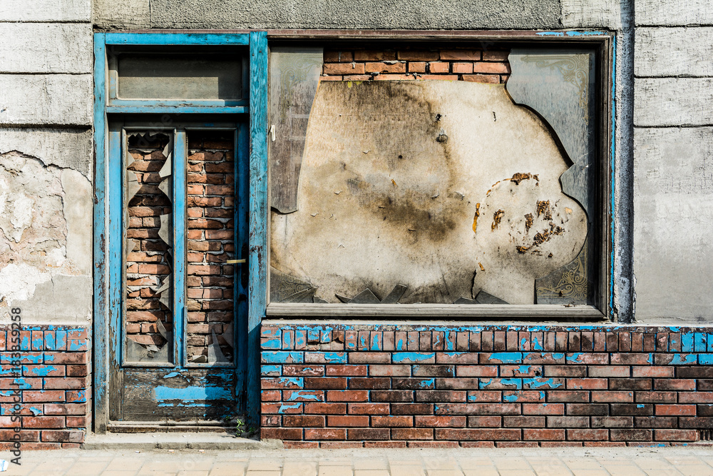Naklejka premium Bricked Up Doorway