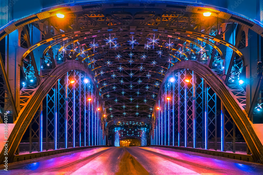 Obraz premium Saint Petersburg. Bridges of Petersburg. Bridges and canals in St. Petersburg. Night Petersburg.