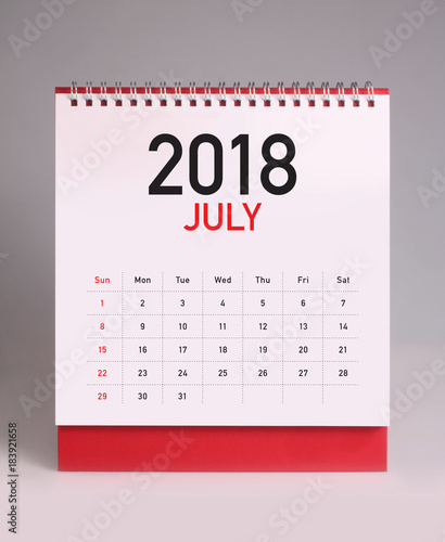 Simple desk calendar 2018 - July