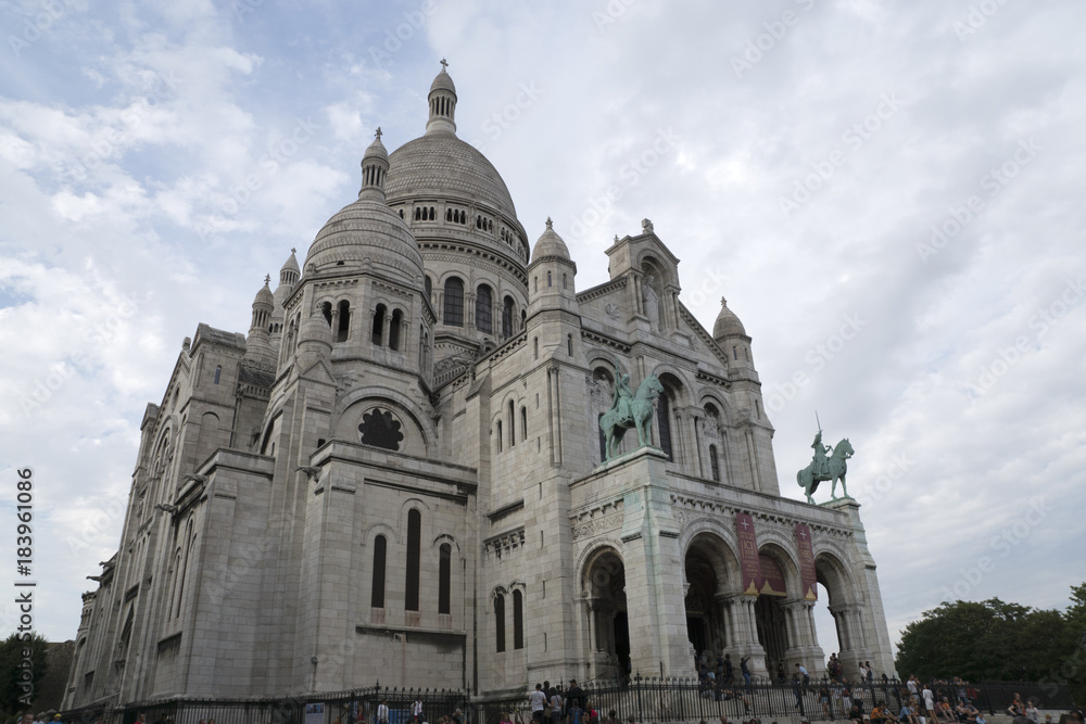 Fronton de la Basilique du Sacré-Cœur de Montmartre