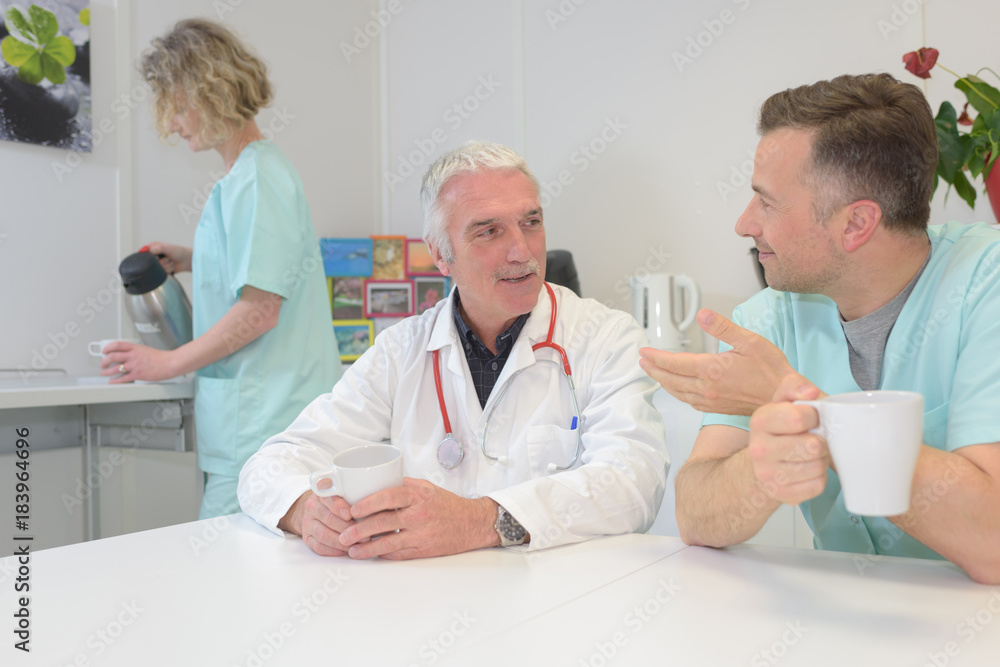 Obraz premium doctors having a break