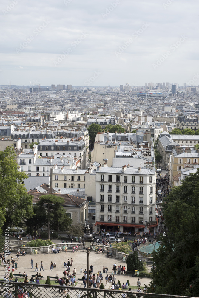 Vue de Paris depuis la butte Montmartre