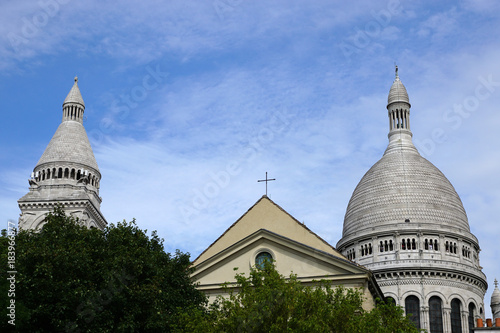 Basilique du Sacré-Cœur et Église Saint-Pierre de Montmartre