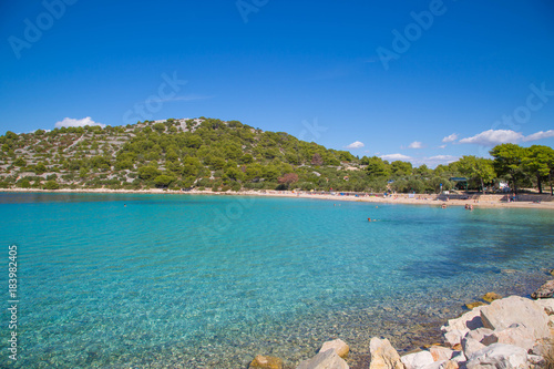 traumhafte Buchten und Natur auf den Inseln Kroatiens photo