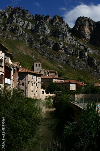 Pancorbo, pueblode la provincia de Burgos (España), comunidad autónoma de Castilla y León, comarca de Ebro, partido judicial de Miranda de Ebro