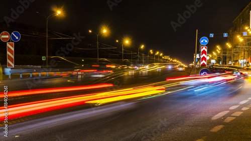 night traffic on the urban thoroughfare   and road junction © alex57111