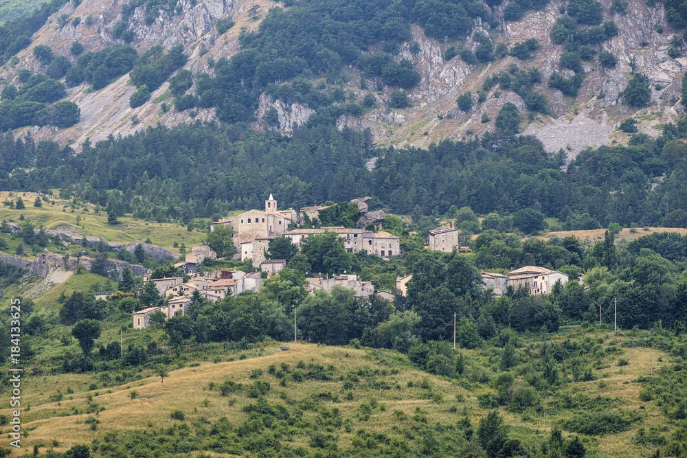 Fototapeta premium Mountain landscape of Maiella (Abruzzi)