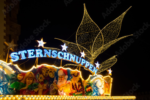 Sternschnuppenmarkt in Wiesbaden photo