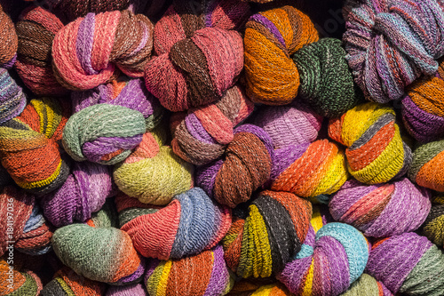 Gomitoli di lana colorata