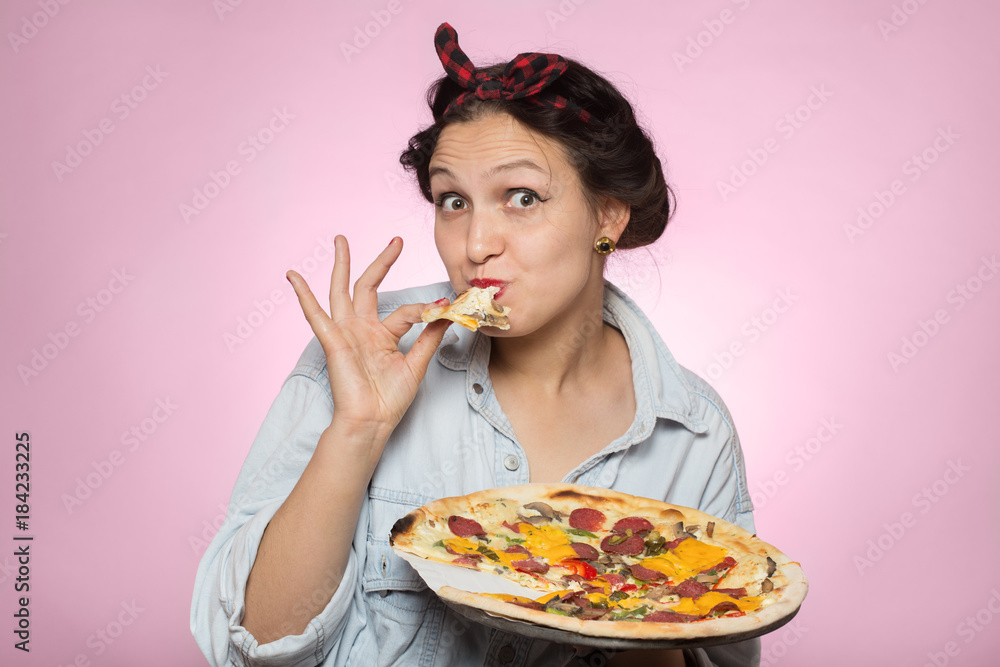 woman with pizza