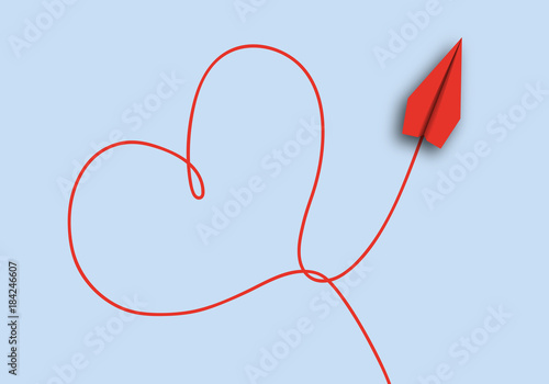 origami - concept - idée - amour - amoureux - cœur - symbole - avion de papier - je t’aime