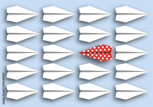 origami - concept - idée - différent - original - symbole - avion de papier - insolite - excentrique