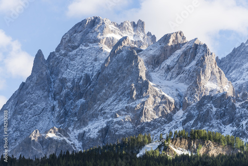 Italien, Dolomiten, Hochpustertal, Naturpark Drei Zinnen, die Sextener Rotwand auch Zehner genannt.