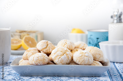 Homemade lemon cookies with cracks