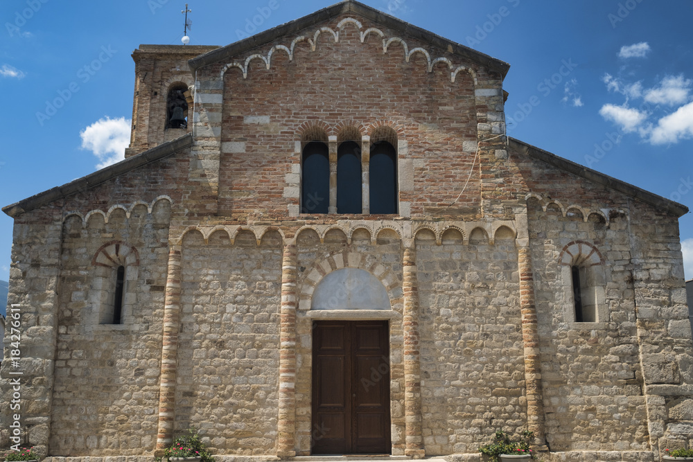 Civitaquana (Pescara, Italy): church