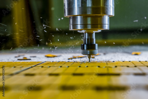 Milling of parts on the machine. Spindle cnc.