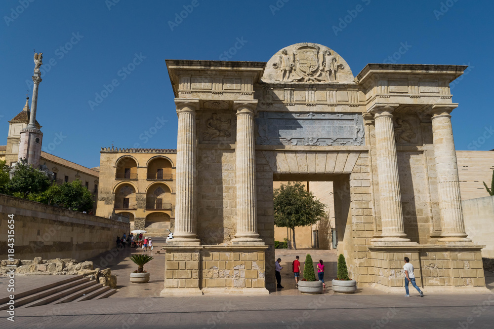 Obraz premium Big gate of Mesquite de Cordoba, Spain