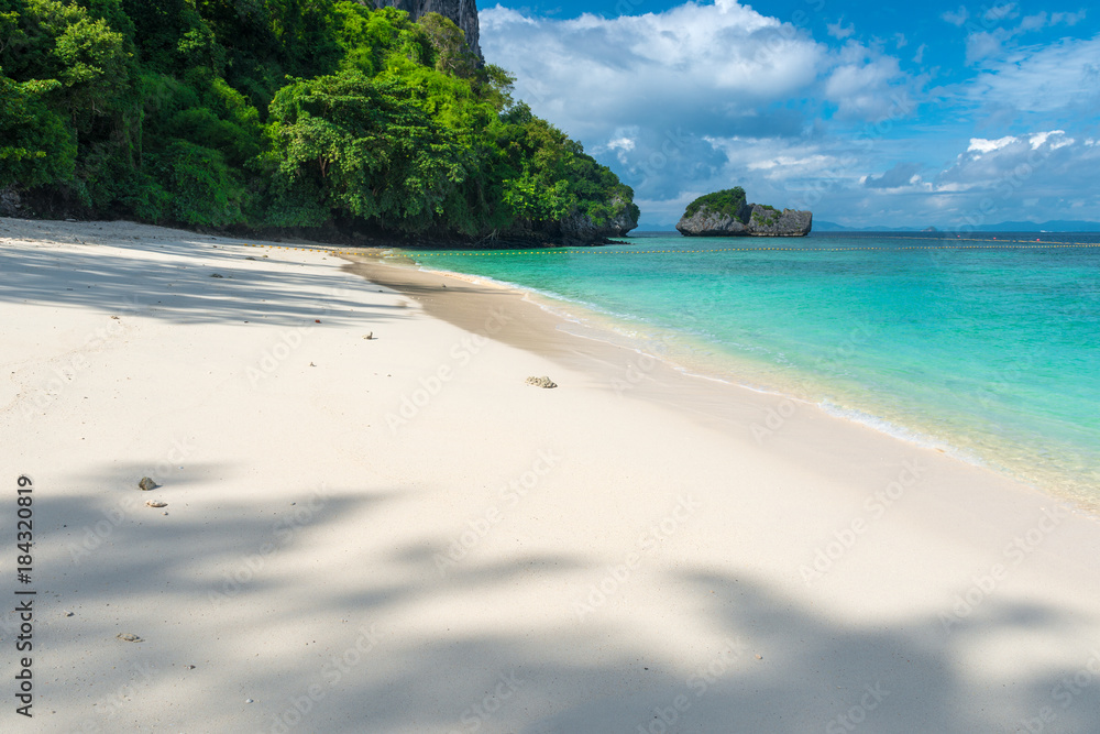 Fototapeta premium paradise beautiful place on the island of Poda in Thailand