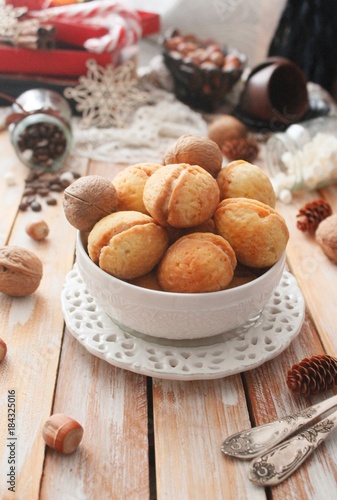 Cookies "nuts" with condensed milk and nuts.