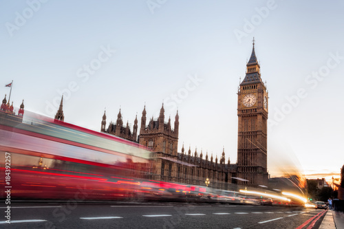 Big Ben with traffic jam in the evening  London  United Kingdom