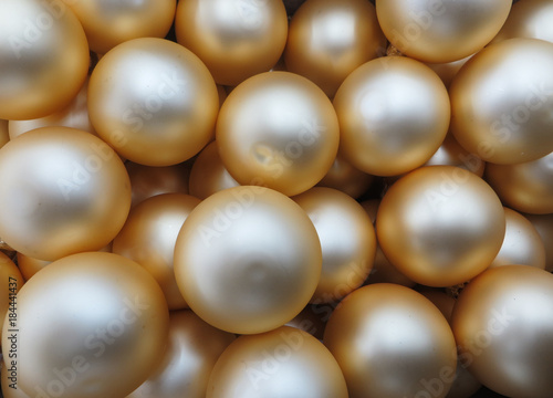 Gold chrismas balls