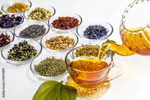 色々な色のなハーブティー Beautiful color herbal tea