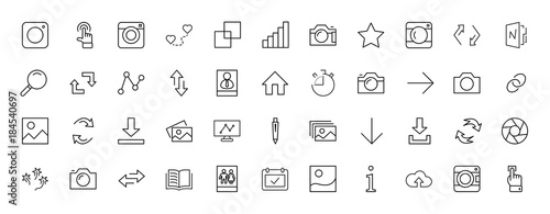 Set of cameras and photo, vector line icons. Contains symbols of portraits and family photos and much more. Editable move. 32x32 pixels.