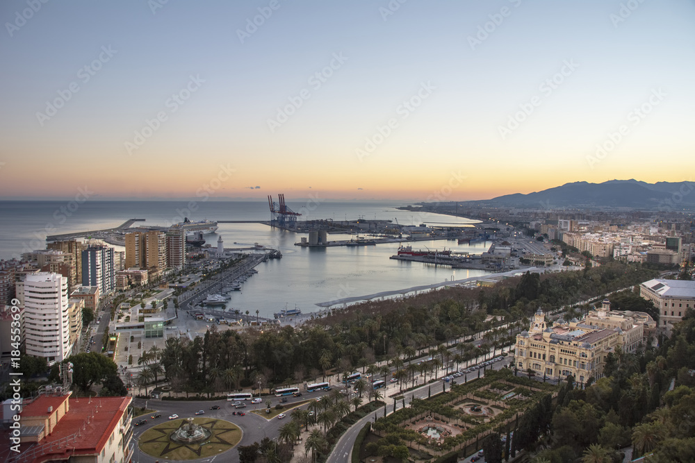 Obraz premium Malaga Port From Gibralfaro