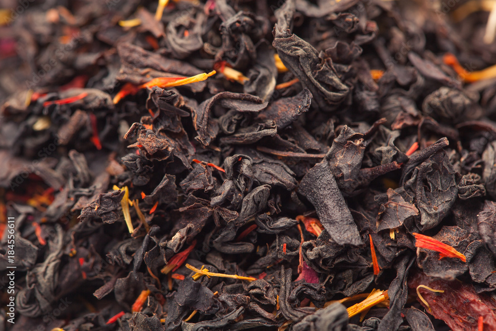 photo close up of dry leaves of tea