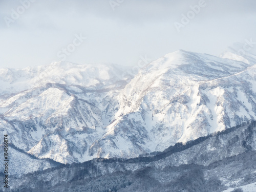 雪山の風景「妙高戸隠連山」 © renoji