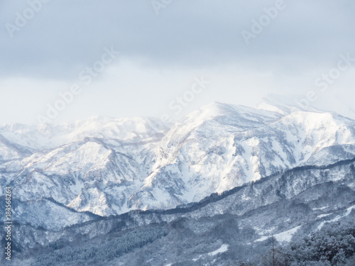 雪山の風景「妙高戸隠連山」