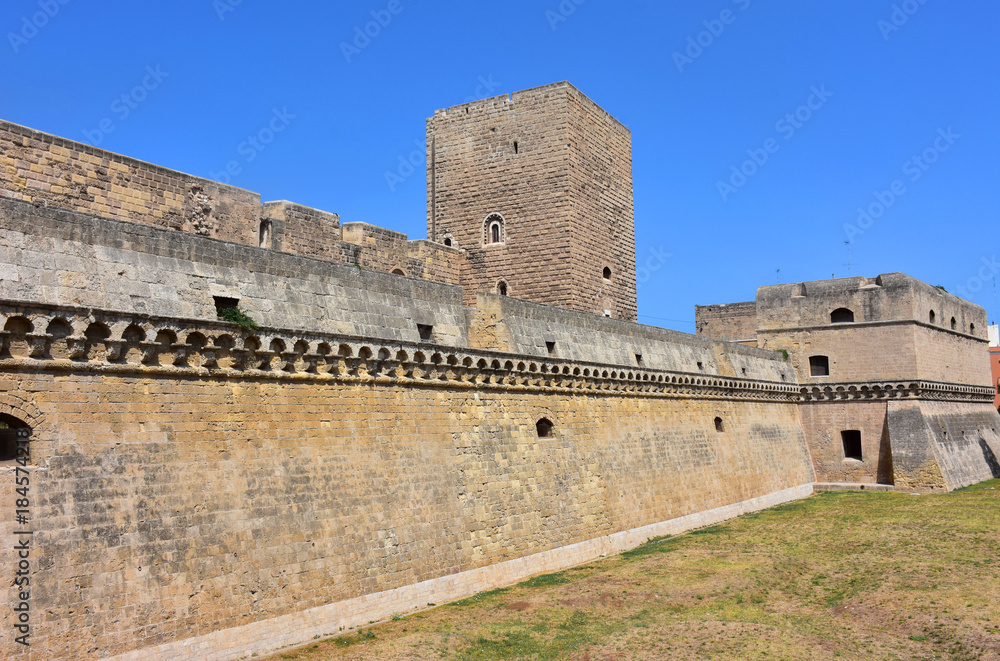Italy, Bari, Norman-Svevo Castle. Medieval fortress that dates back to 1132. External wallsItaly, Bari, Norman-Svevo Castle. Medieval fortress that dates back to 1132. External walls