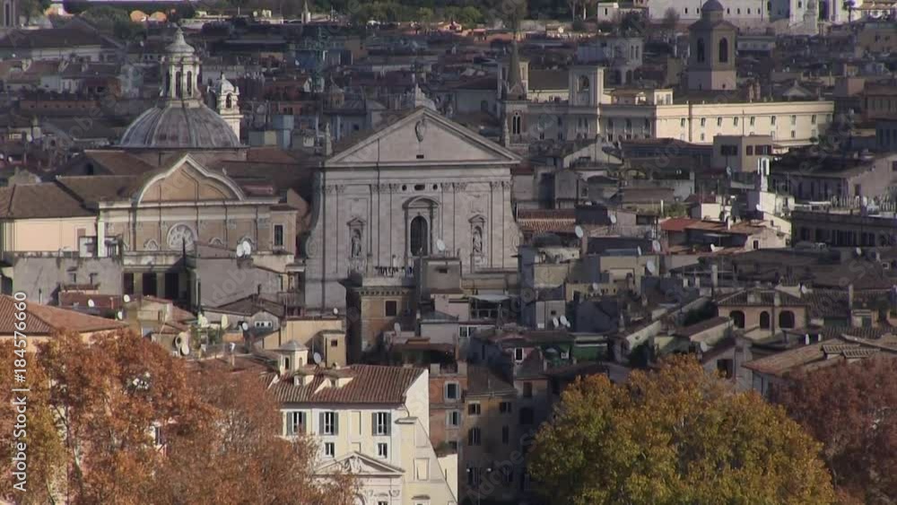 Roma, Italia. Autunno. Veduta di Roma dall'alto Roma, Italia. Autunno. Veduta di Roma dall'alto
