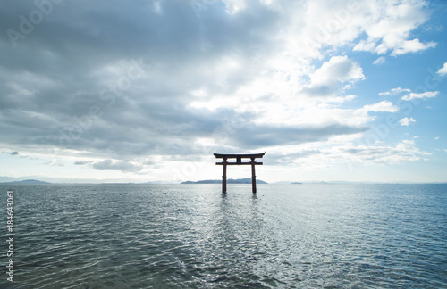 日本・滋賀・琵琶湖・白髭神社・快晴