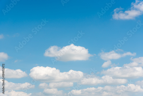 Fototapeta Naklejka Na Ścianę i Meble -  The vast blue sky and clouds sky.
