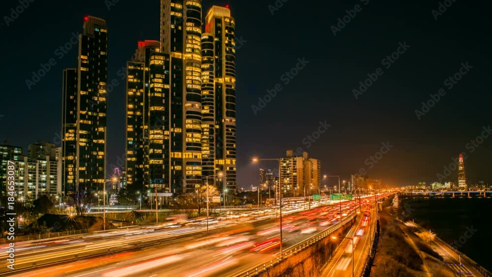Taking a beautiful night view of Seoul with Time Lapse. Taking a beautiful night view of Seoul with Time Lapse.